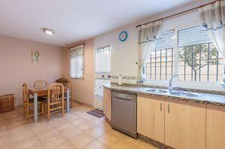 Casa adosada en venta en Maracena