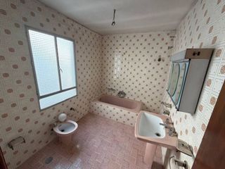 Casa en venta en Lucena