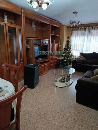 Chalet en venta en Elda