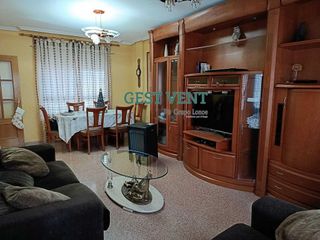 Chalet en venta en Elda