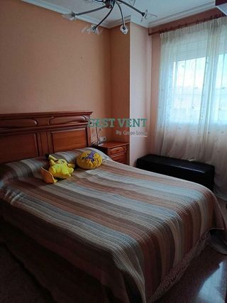 Chalet en venta en Elda