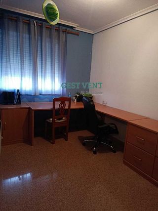 Chalet en venta en Elda