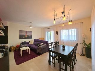 Casa pareada en venta en Alcalde Felipe Mallol en San Vicente del Raspeig/Sant Vicent del Raspeig