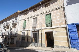 Casa adosada en venta en Illora