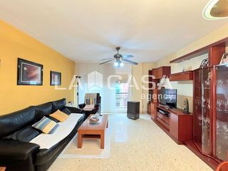 Dúplex en venta en Fondo en Santa Coloma de Gramanet