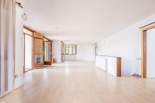 Chalet en venta en Sant Llorenç en Terrassa