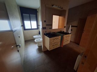 Chalet en venta en Vallirana