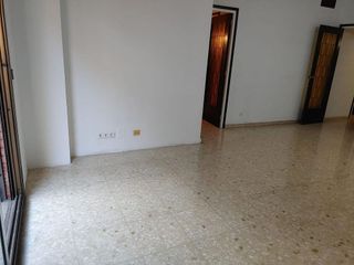 Piso en venta en La Bordeta en Barcelona