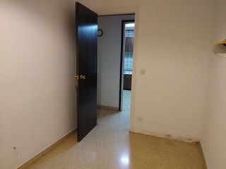Piso en venta en La Bordeta en Barcelona