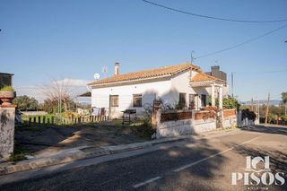 Casa en venta en La Floresta - Les Planes en Sant Cugat del Vallès