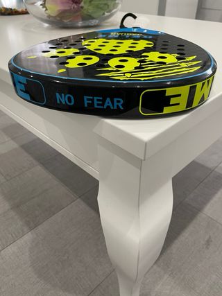 Pala pádel Kelme Jaguar