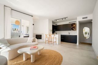 Piso en venta en Los Naranjos - Las Brisas en Marbella