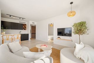 Piso en venta en Los Naranjos - Las Brisas en Marbella