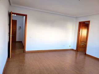 Piso en venta en Plaza de Toros - Santa Rita en Almería