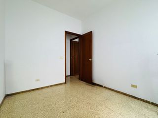 Piso en venta en Arenales - Lugo - Avenida Marítima en Palmas de Gran Canaria(Las)