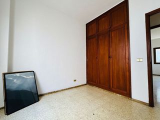 Piso en venta en Arenales - Lugo - Avenida Marítima en Palmas de Gran Canaria(Las)