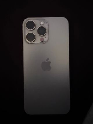 iPhone 16 Pro Max Plata NO CAMBIO