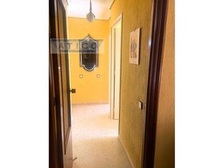 Piso en venta en Cruz Roja en Sevilla