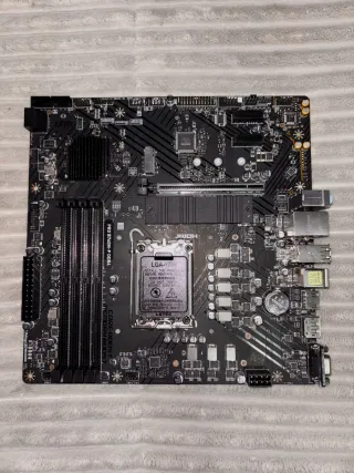 Placa Base MSI B760 DDR4