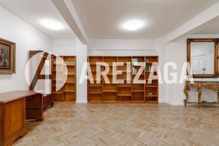 Piso en venta en El Antiguo en San Sebastián-Donostia