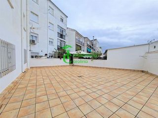 Piso en venta en Carolina (La)