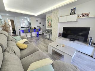 Piso en venta en Las Lagunas en Mijas