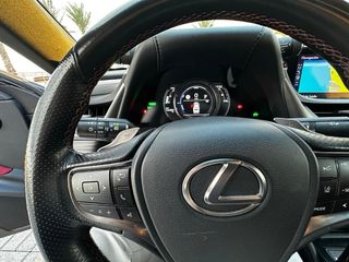 Lexus ES300 F. SPORT