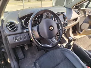 RENAULT CLIO 0.9 TCe 90 ZEN – 2019 – 90.000 km