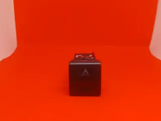 Botão 4 piscas Citroën Saxo