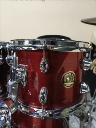 Batería Tama Roja