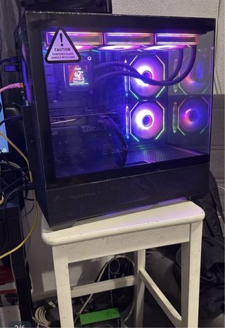 PC Gaming con luces RGB