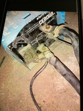 Máquina soldar por puntos.