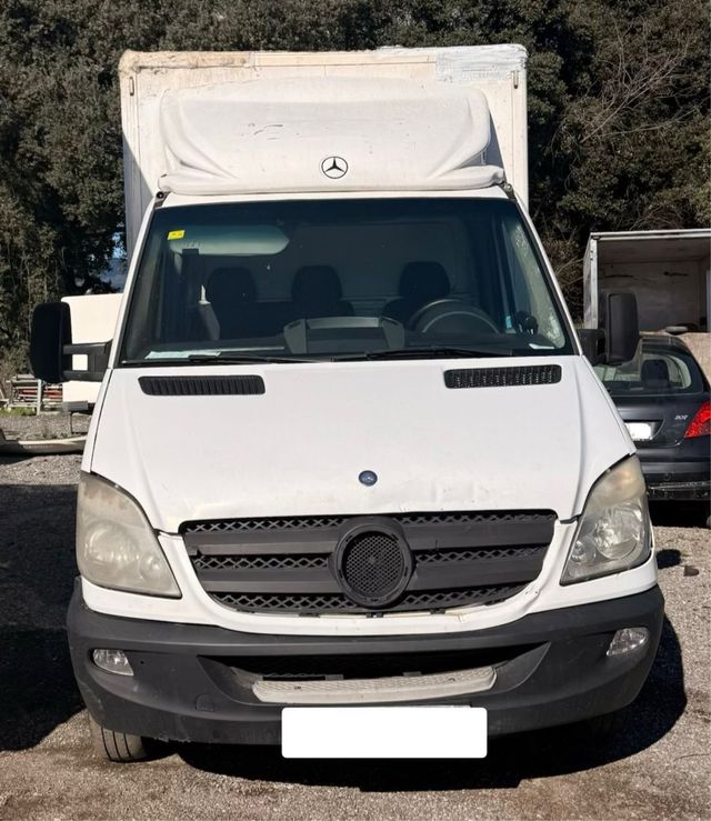 Mercedes Sprinter 515 CDI averiada