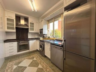 Piso en venta en Cascajos - Piqueras en Logroño