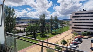 Piso en alquiler en Portillejo - Valdegastea en Logroño