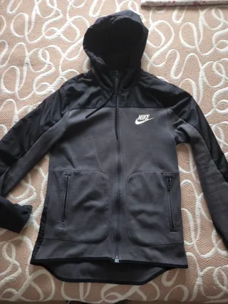 Sudadera Nike Negra y Gris Talla S
