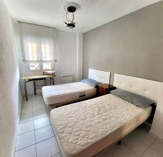 Piso en alquiler en San Isidro - Los Almendros en Alcalá de Henares