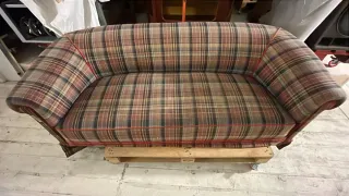 Sofá Chester de tela a cuadros 180x80x87cm