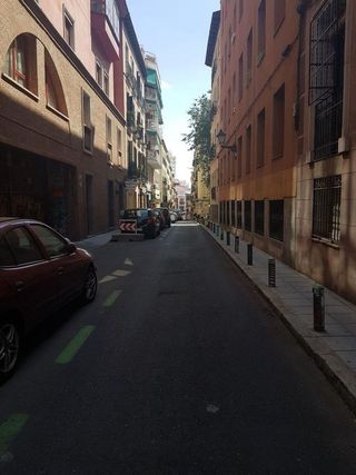 Garaje en alquiler en Universidad - Malasaña en Madrid