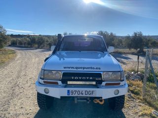 Toyota Land Cruiser HDJ80