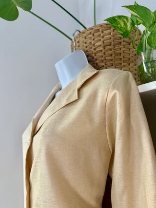 Preciosa chaqueta vintage amarillo mantequilla L