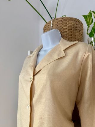 Preciosa chaqueta vintage amarillo mantequilla L