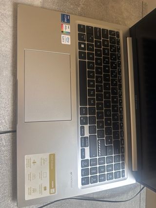 Portatil Asus Vivobook 16 Nuevo
