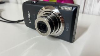 Canon IXUS 210 Cámara Digital Gris