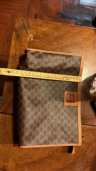 Pochette Celine monogram marrone