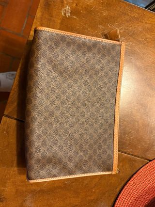 Pochette Celine monogram marrone