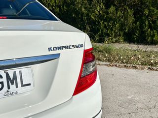 Mercedes-Benz Clase C 2010