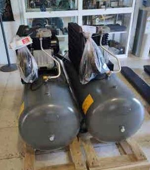 Compresor Uniair 200L Monofásico 4CV