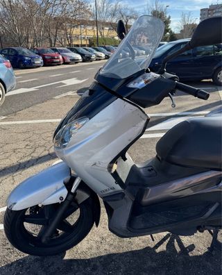 Yamaha Xmax 125 - Motor Roto