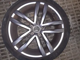 Llantas 18 Originales Grupo VAG